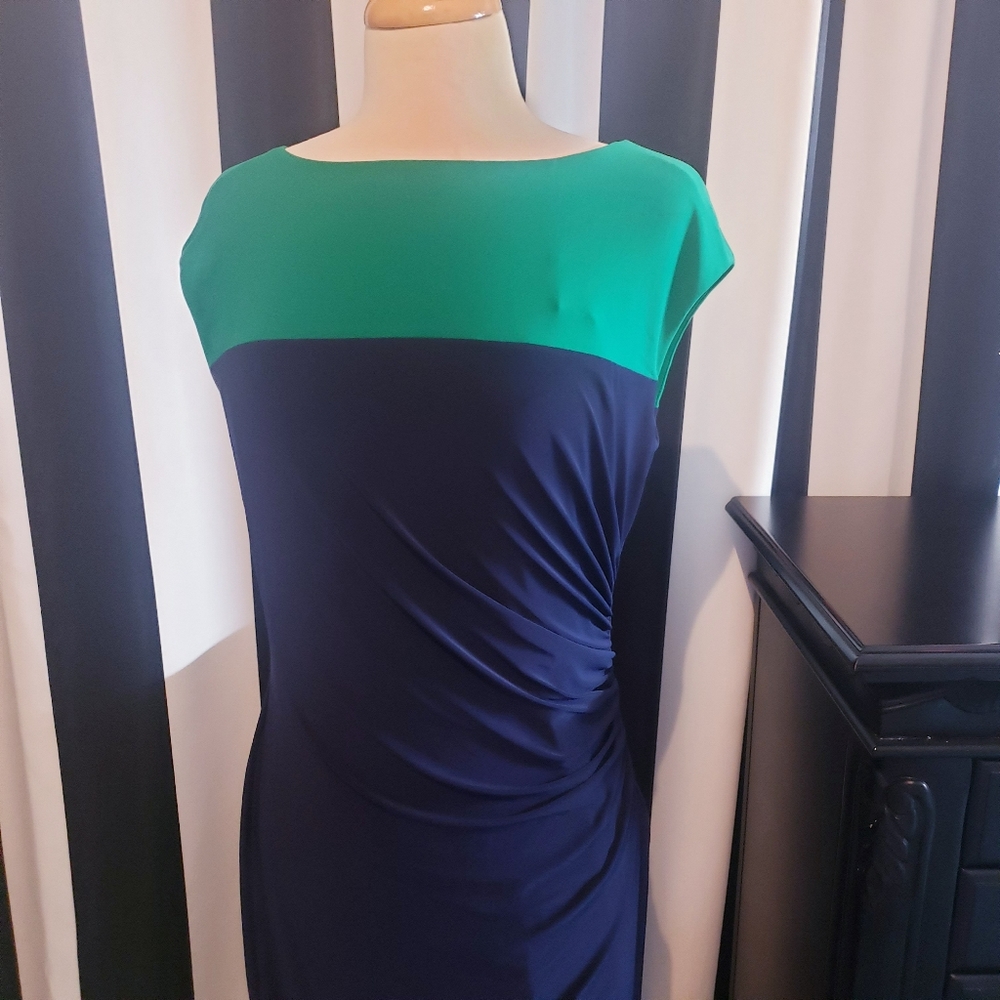 Lauren Ralph Lauren Colorblock Ruched Dress - Picture 8 of 9